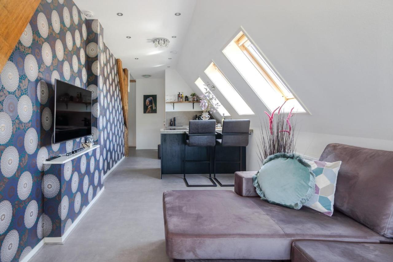 99 Lifestyle Suite Zwaag Εξωτερικό φωτογραφία